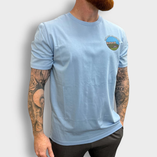 Reyt Ont Doorstep - Yorkshire Slang Art Unisex T-Shirt - Luke Horton