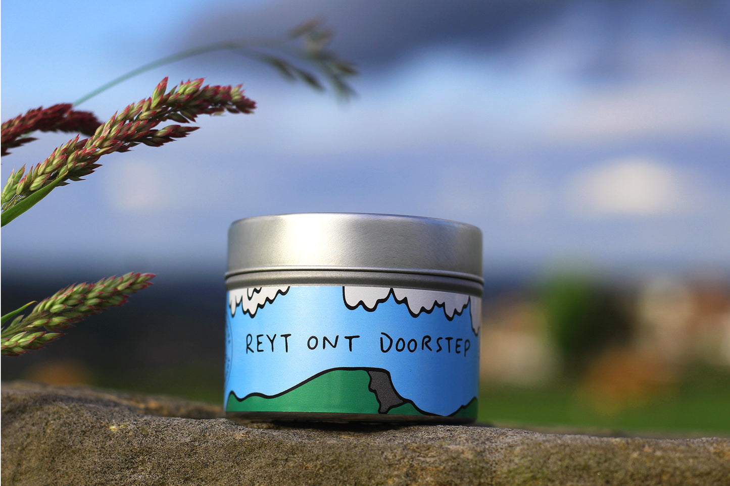 Reyt Ont Doorstep Candle - Luke Horton