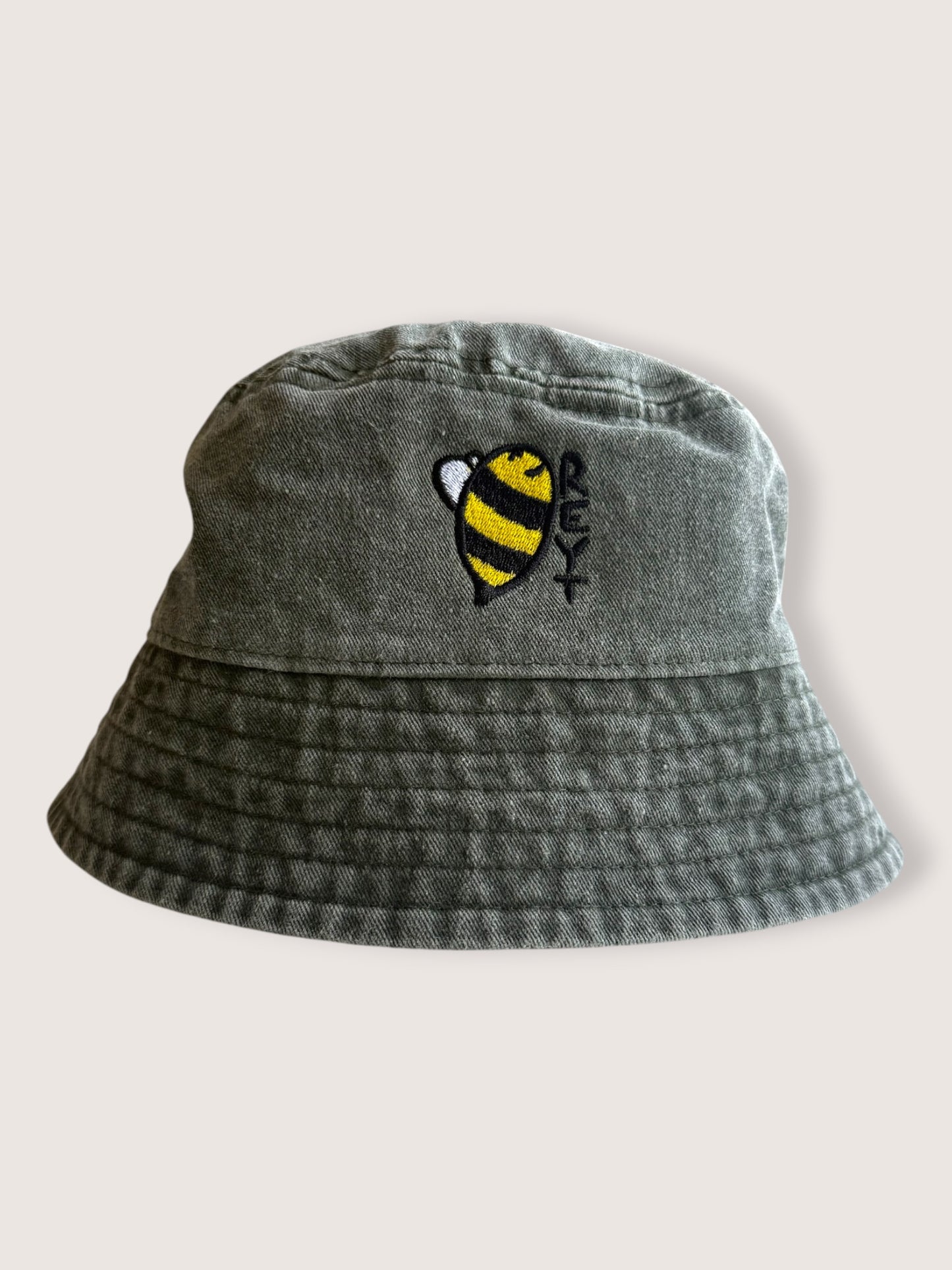 Bee Reyt - Cotton Bucket Hat - Luke Horton